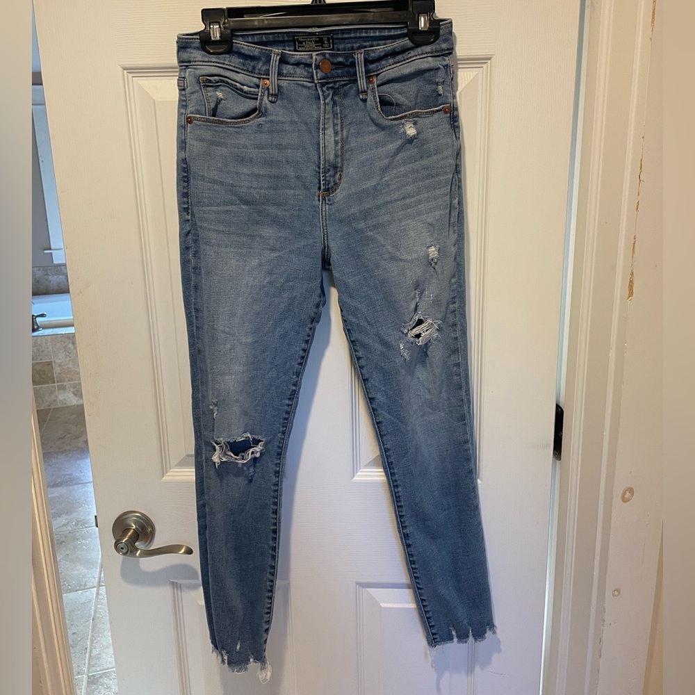 Abercrombie High Rise super skinny jeans